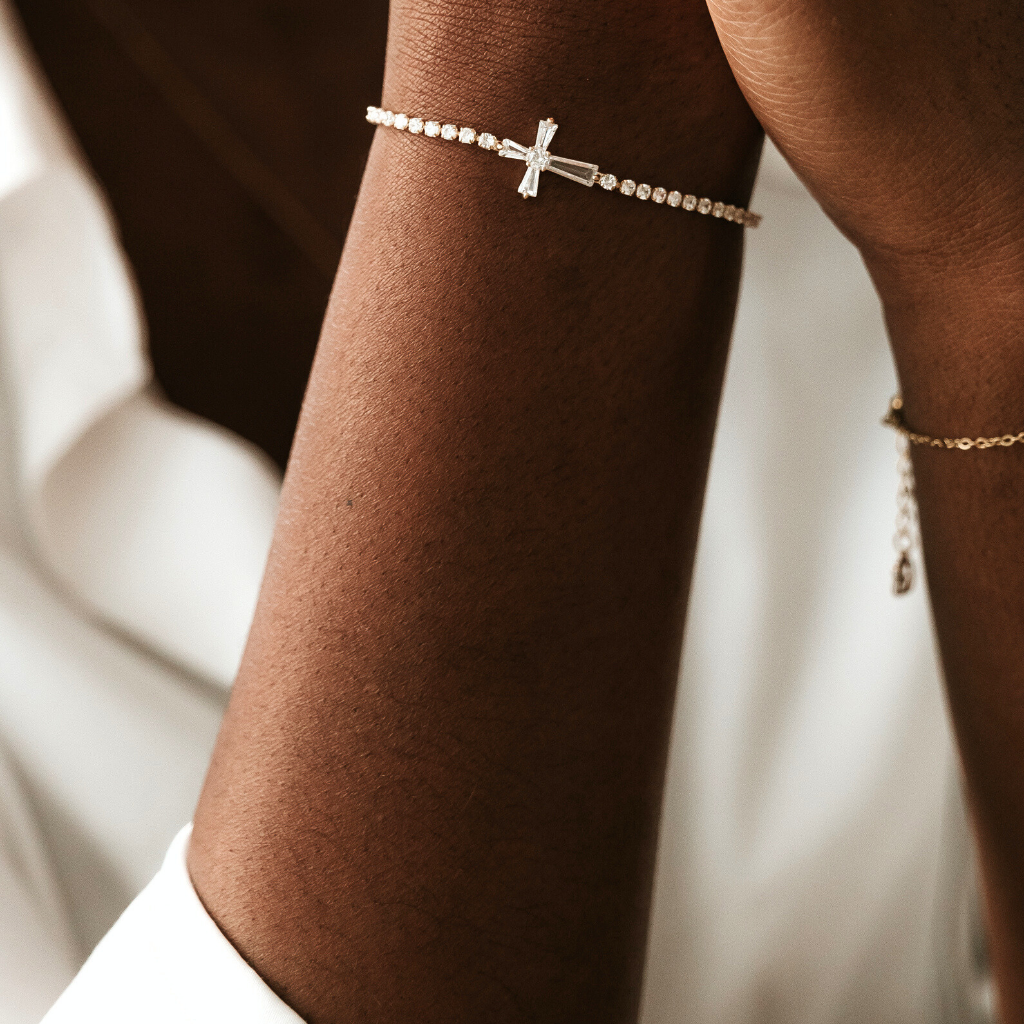 Coffret avec bracelet Saint