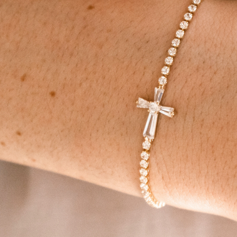 Coffret avec bracelet Saint