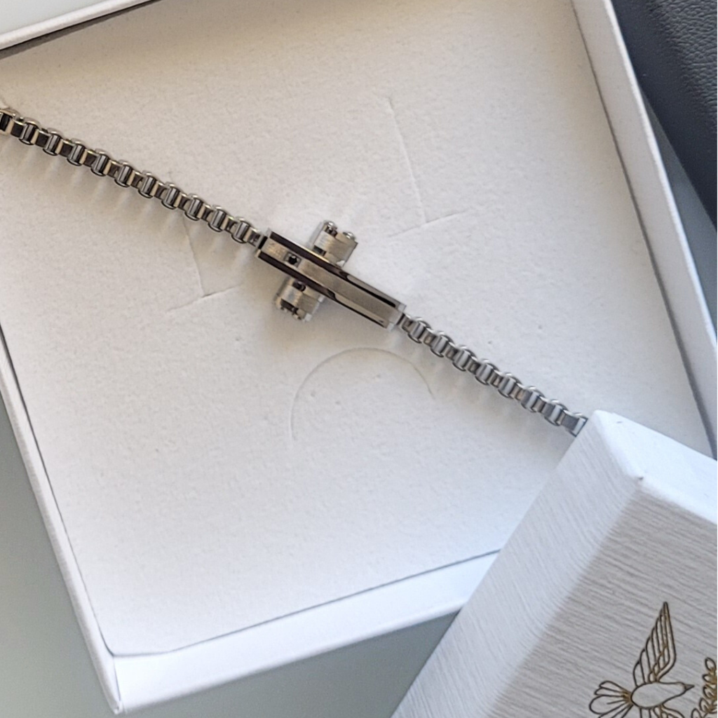 Coffret avec bracelet Ezéchiel