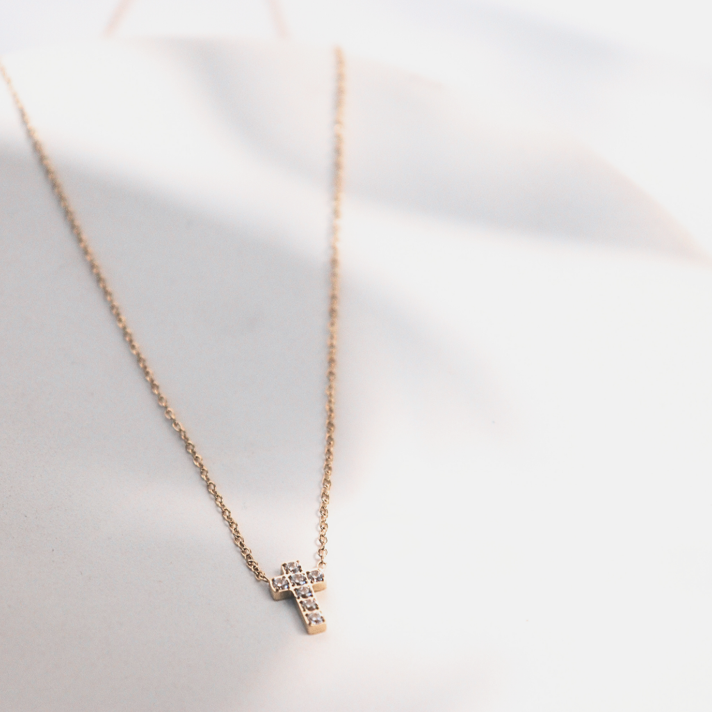 Collier croix Zoé
